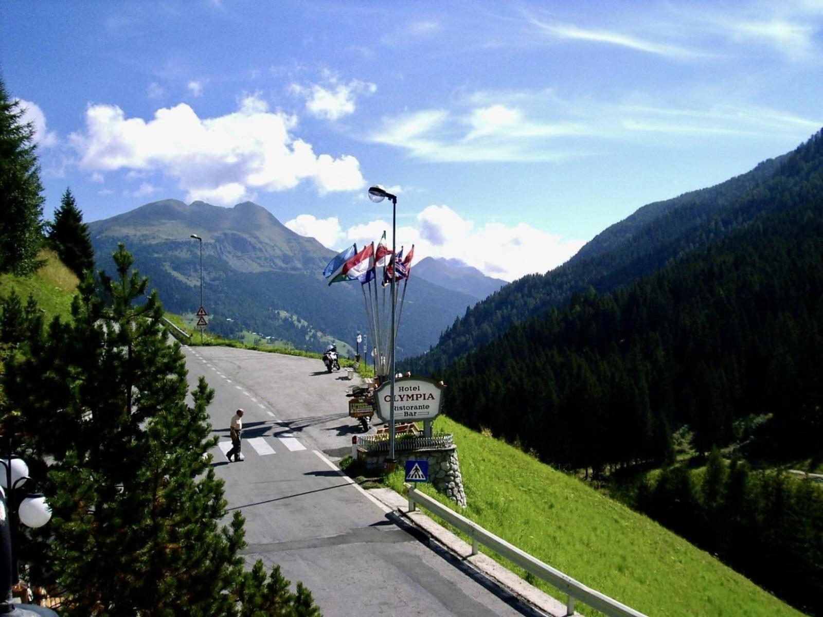 Dolomites Base Camp Hotel Olympia Arabba Bagian luar foto