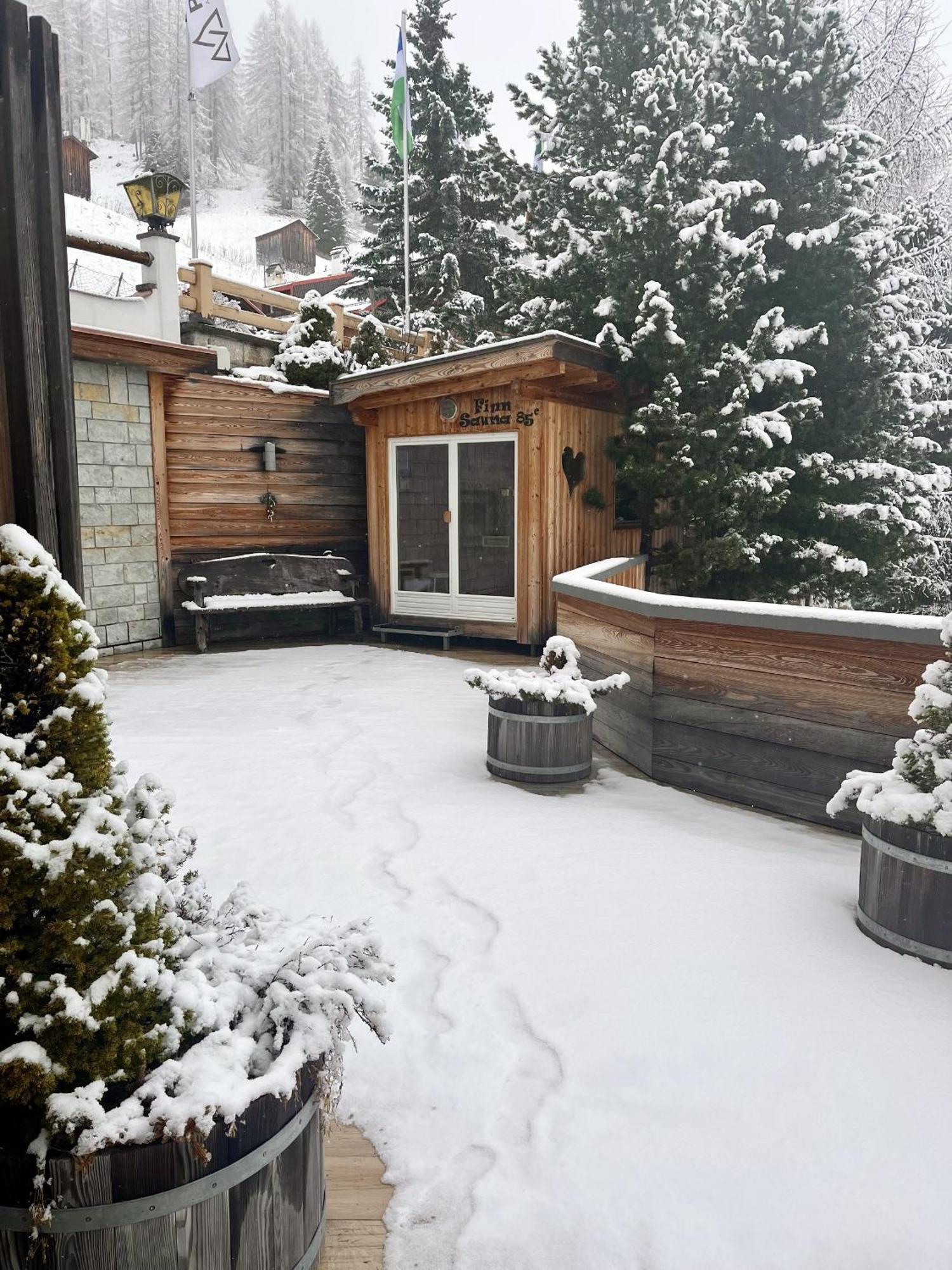 Dolomites Base Camp Hotel Olympia Arabba Bagian luar foto